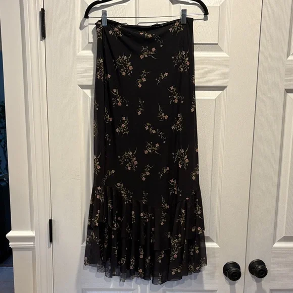 Zara Black Floral Maxi Skirt - Picture 5 of 5